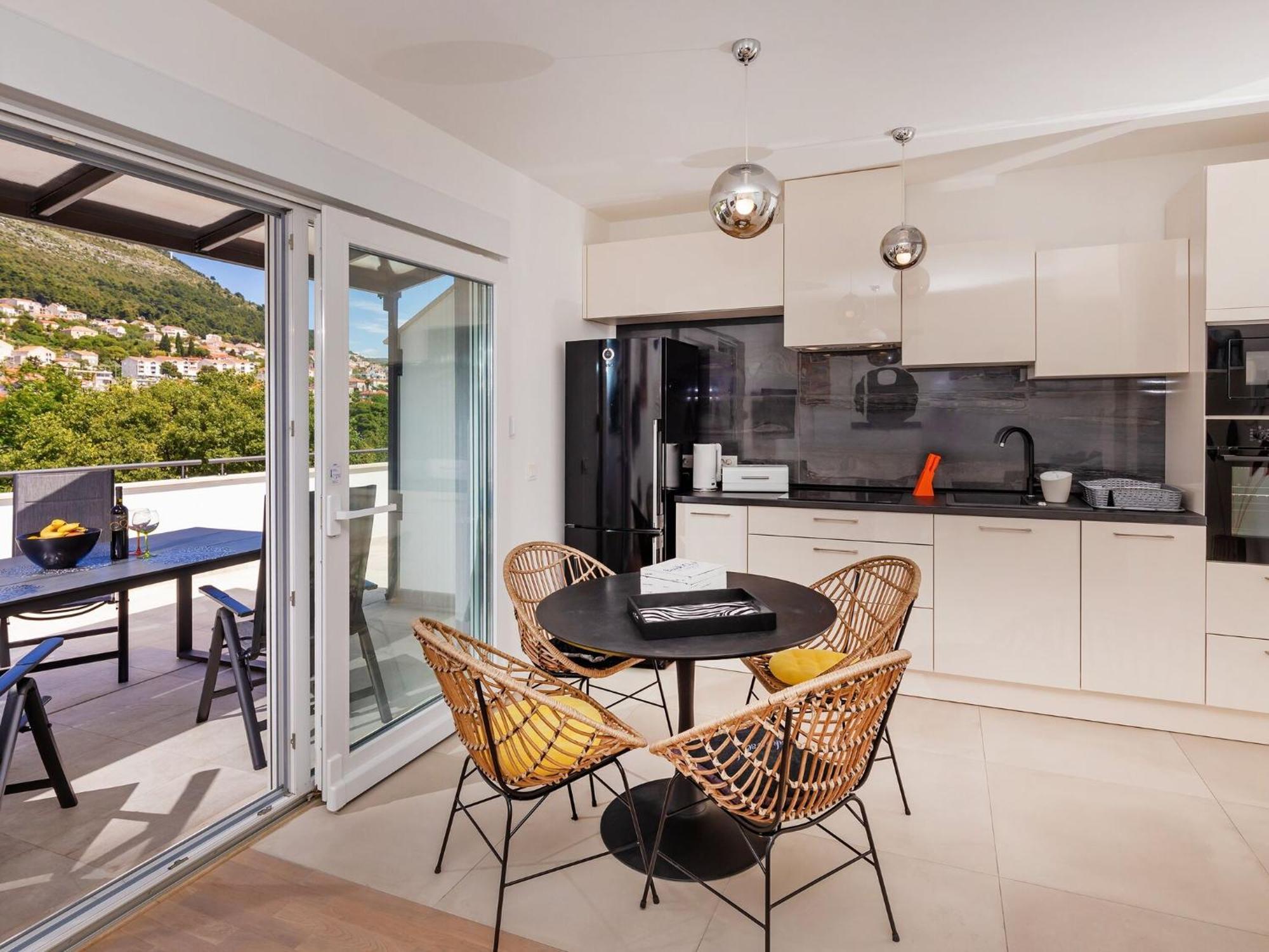 Life Plus-two Bedroom With Terrace *